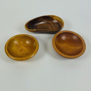 Baribocraft Canada 2 Wooden Bowls & Pear Shape Wooden Bowl Home Kitchen Decor